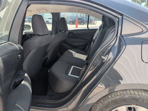 Used 2023 Toyota Corolla LE FWD image 11