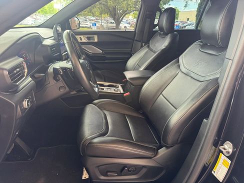 Used 2021 Ford Explorer ST w/ Equipment Group 401A image 21