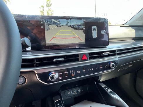 New 2025 Kia Sorento EX w/ Panoramic Sunroof Package FWD image 22