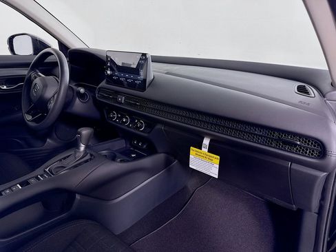 New 2026 Honda HR-V LX image 26