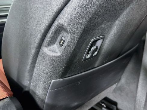 Certified 2025 Kia Sportage SX FWD image 28