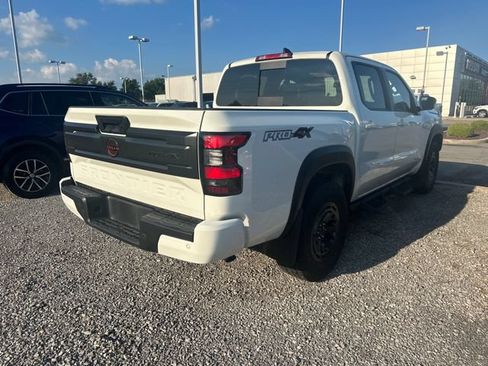 Certified 2025 Nissan Frontier PRO-4X AWD/4WD image 4