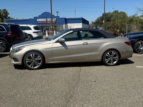 Used 2016 Mercedes-Benz E 400 Cabriolet image 2