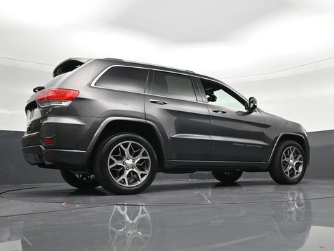 Used 2018 Jeep Grand Cherokee Limited RWD image 24