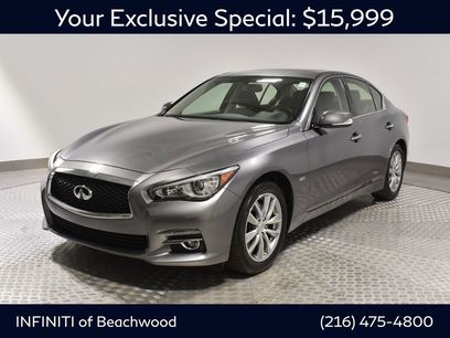 Used 2017 INFINITI Q50 2.0t w/ Moonroof Package