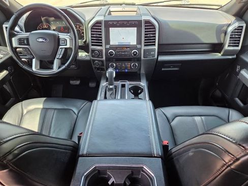 Used 2019 Ford F150 Platinum w/ Equipment Group 701A Luxury AWD/4WD image 13