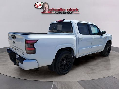 New 2026 Nissan Frontier SV w/ Tow Package RWD image 6