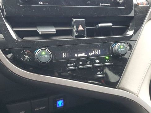 Used 2023 Toyota Camry LE image 24