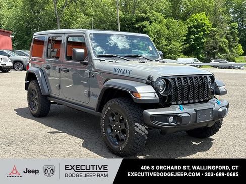 Used 2023 Jeep Wrangler Unlimited w/ Sun & Screen Package AWD/4WD image 5