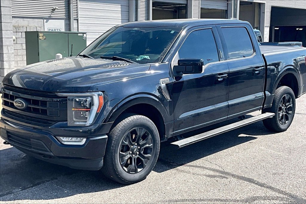 Used 2022 Ford F150 Platinum AWD/4WD image 2