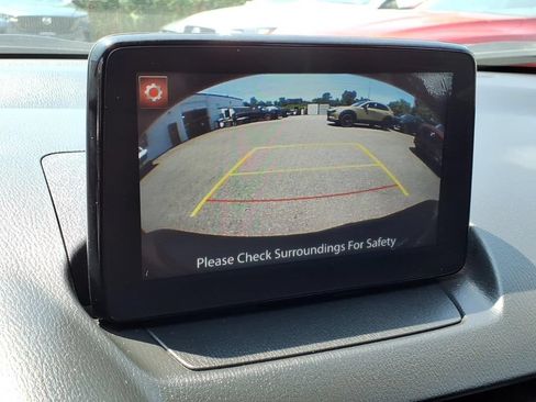 Used 2018 MAZDA CX-3 Touring w/ Preferred Equipment Package AWD/4WD image 21
