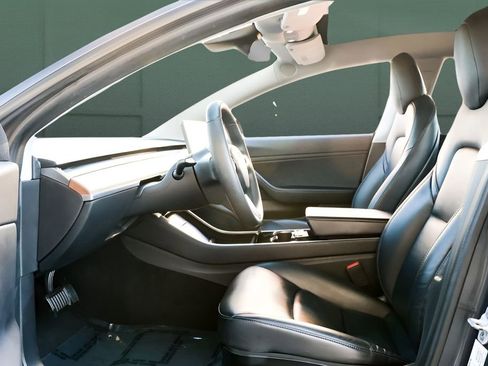 Used 2020 Tesla Model 3 Performance AWD/4WD image 16