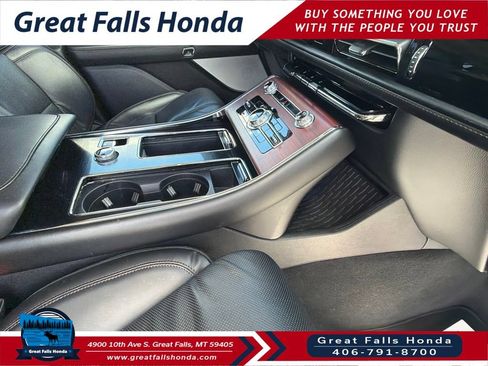 Used 2022 Lincoln Aviator Reserve w/ Equipment Group 201A AWD/4WD image 37