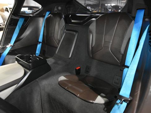 Used 2016 BMW i8 AWD/4WD image 42