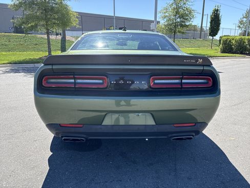 Used 2020 Dodge Challenger R/T Scat Pack RWD image 8