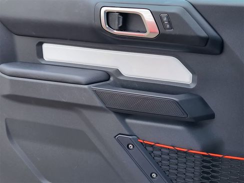 Used 2025 Ford Bronco Stroppe Edition image 20