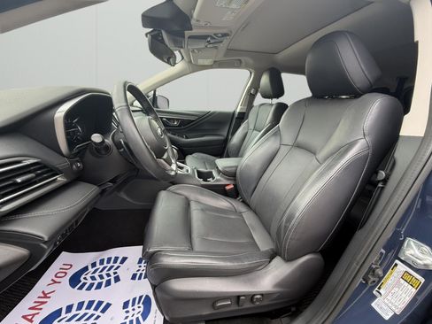 Used 2023 Subaru Outback Limited AWD/4WD image 10