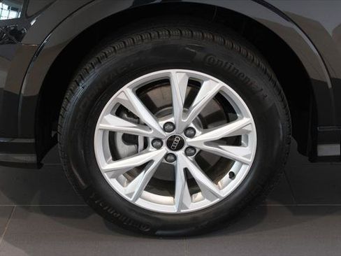 Certified 2025 Audi Q3 2.0T Premium w/ Convenience Package AWD/4WD image 29