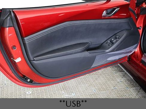 New 2025 MAZDA MX-5 Miata Grand Touring w/ Appearance Package image 17