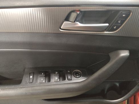 Used 2019 Hyundai Sonata Limited w/ Cargo Package image 27