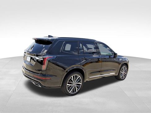 New 2025 Cadillac XT6 Sport w/ Technology Package image 4