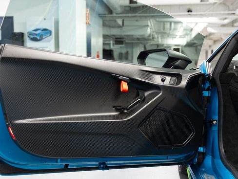 Used 2022 Lamborghini Huracan STO RWD image 47