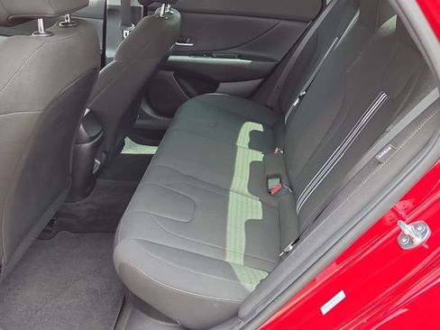 Certified 2025 Hyundai Elantra Hybrid FWD image 12