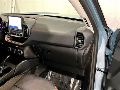 Used 2022 Ford Bronco Sport Outer Banks w/ Tech Package image 16