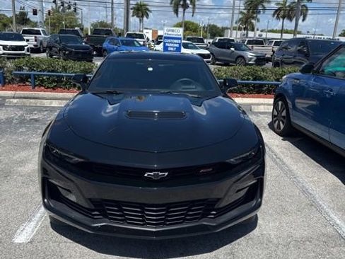 Certified 2024 Chevrolet Camaro SS RWD image 2