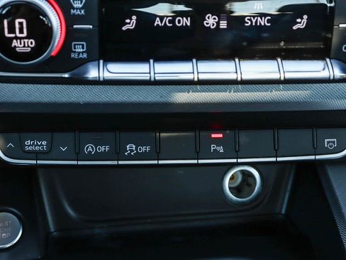 Used 2018 Audi A4 2.0T Ultra Premium Plus image 30