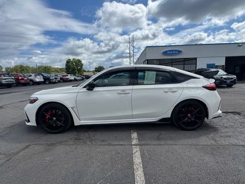 Used 2025 Honda Civic Type R image 5