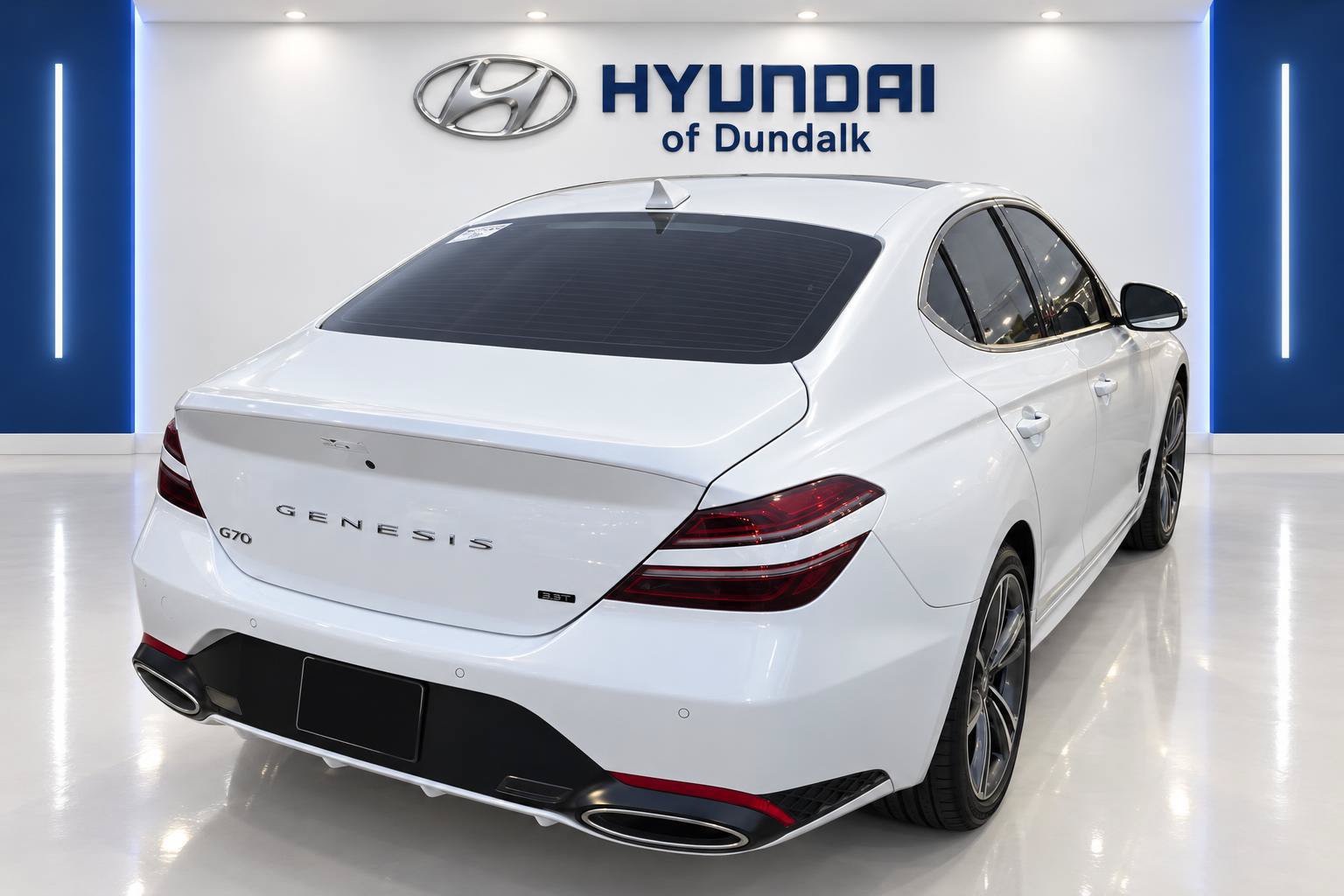 Used 2025 Genesis G70 3.3T Advanced w/ Sport Prestige Package RWD image 6