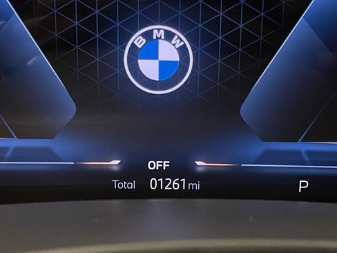 Used 2026 BMW X5 xDrive40i w/ M Sport Package AWD/4WD image 21