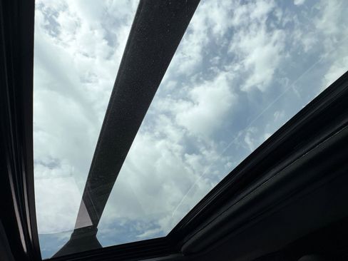 Used 2024 Toyota RAV4 XSE w/ Weather Package image 28