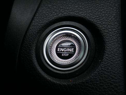 Used 2020 Mercedes-Benz C 300 4MATIC Coupe image 37