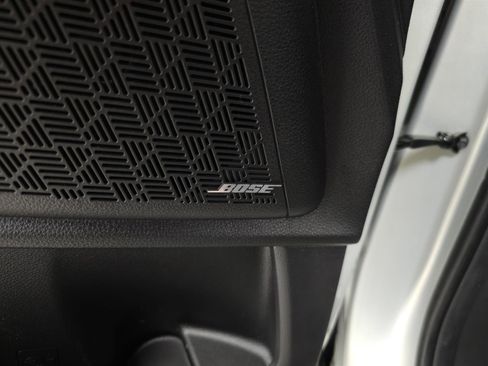 Used 2025 Kia Carnival SX Prestige image 16