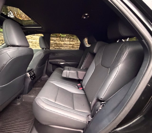Certified 2025 Lexus RX 350 Premium AWD/4WD image 37
