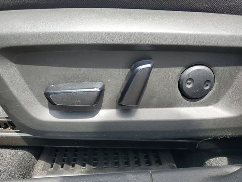 Certified 2023 Nissan Rogue SV image 10