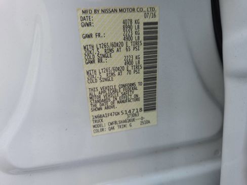 Used 2016 Nissan Titan SV AWD/4WD image 32