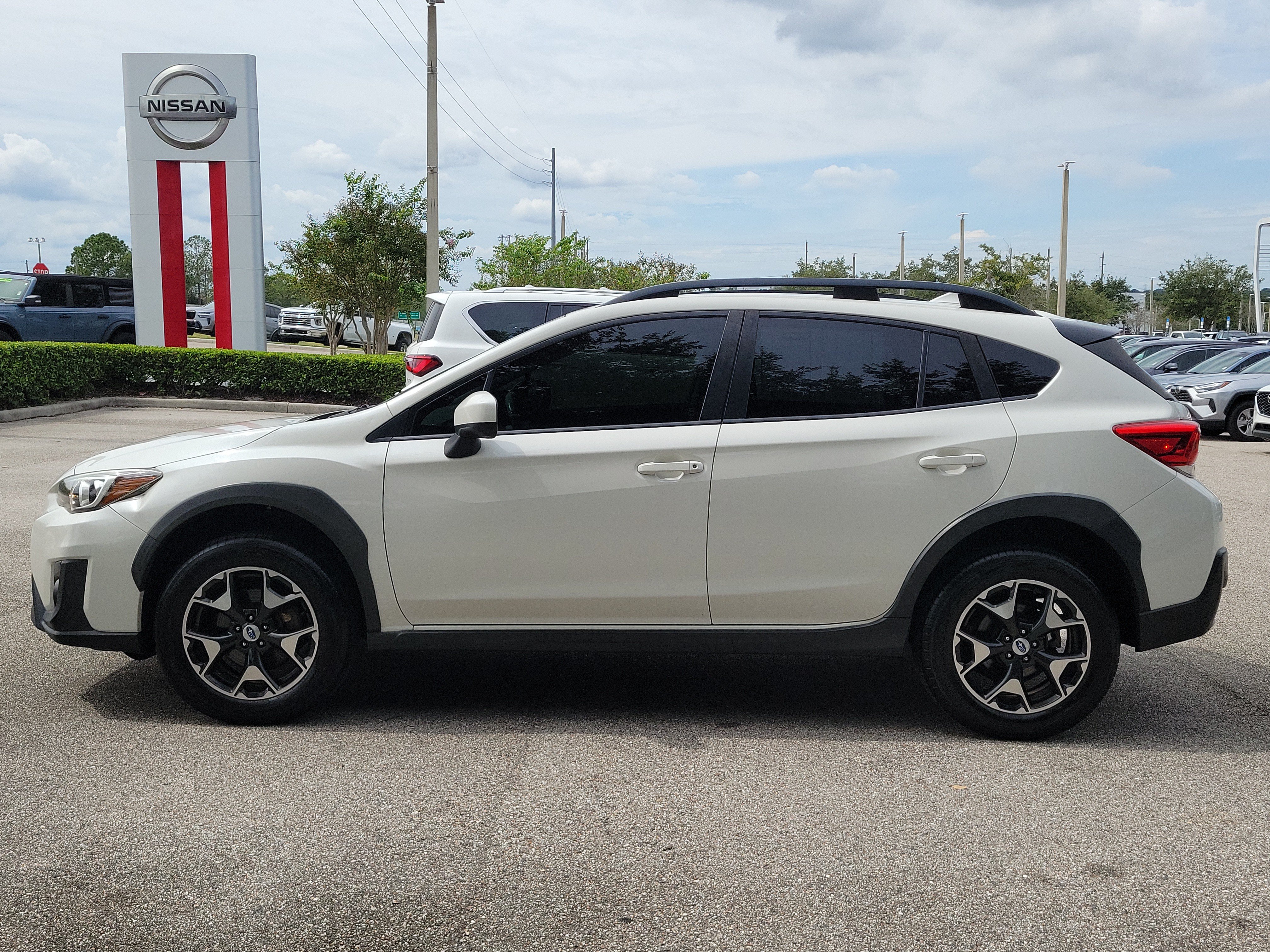 Used 2018 Subaru Crosstrek 2.0i Premium AWD/4WD image 8
