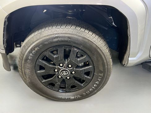 Used 2025 Toyota Tacoma SR5 RWD image 13