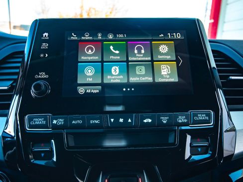 Used 2019 Honda Odyssey Elite image 17