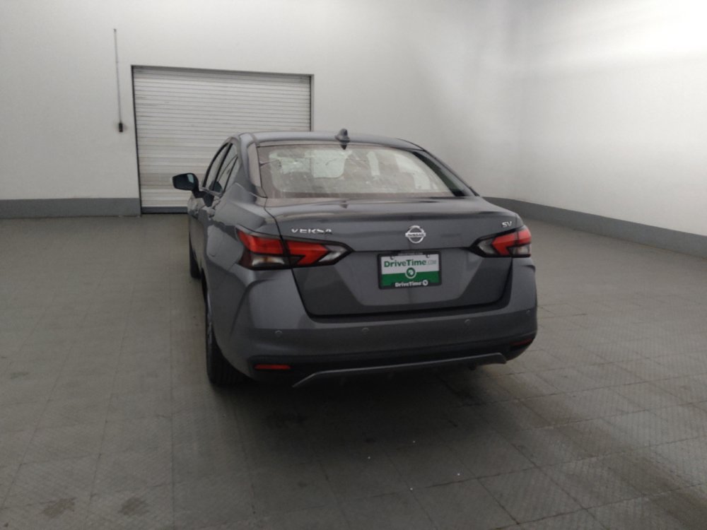 Used 2021 Nissan Versa SV FWD image 6