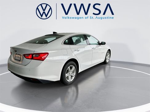 Used 2024 Chevrolet Malibu LS w/ Driver Confidence Package image 7