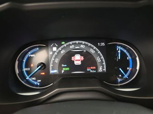Used 2023 Toyota RAV4 LE AWD/4WD image 11