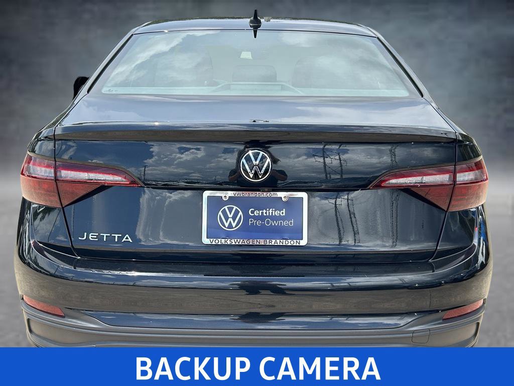 Certified 2024 Volkswagen Jetta Sport FWD image 6