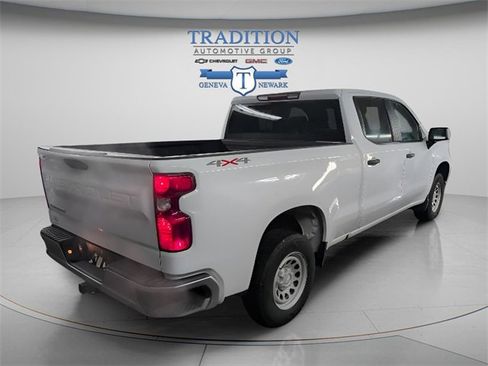 Used 2023 Chevrolet Silverado 1500 W/T w/ WT Value Package image 4