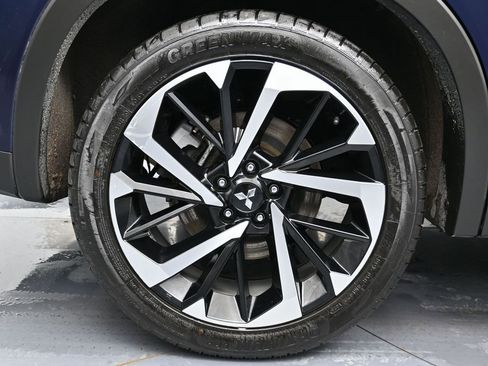 Used 2023 Mitsubishi Outlander SE image 14