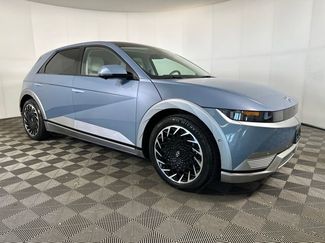 Used 2023 Hyundai Ioniq 5 Limited video 2