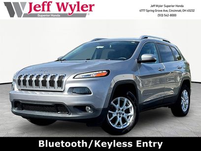 Used 2017 Jeep Cherokee Latitude w/ Cold Weather Group